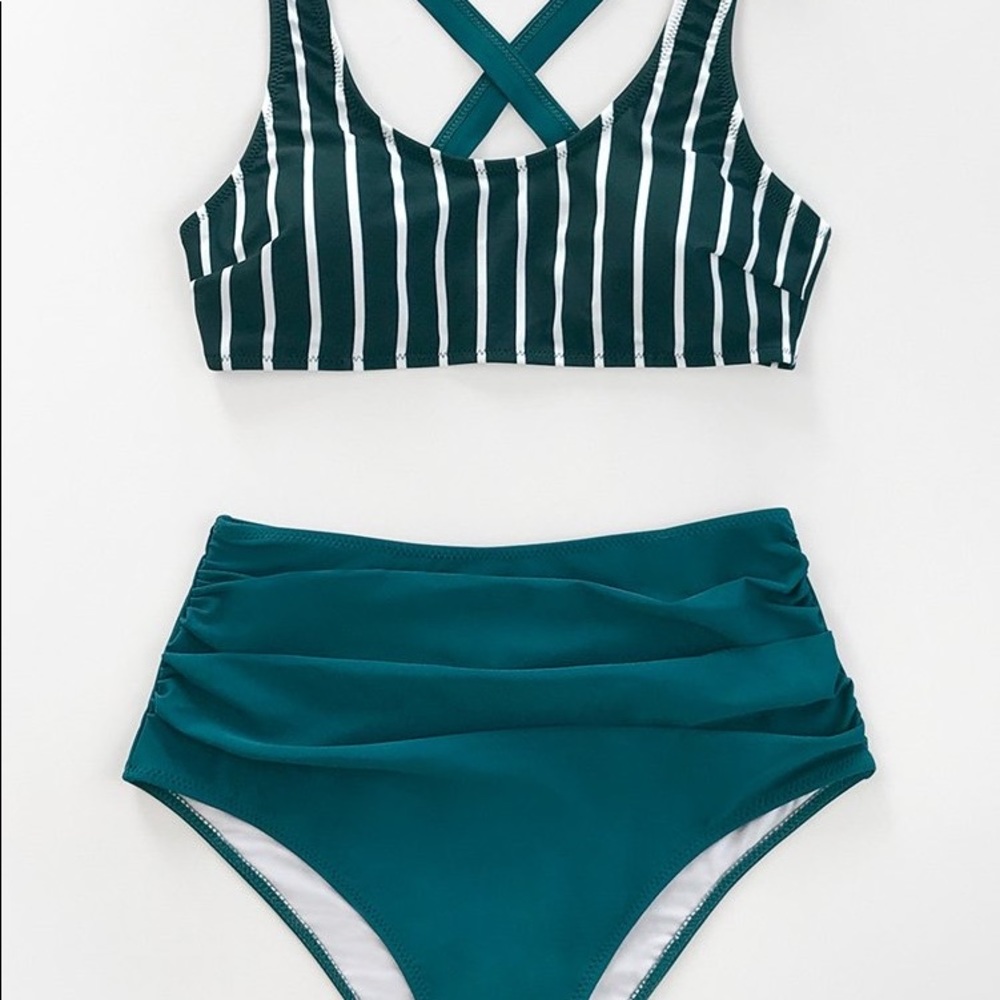 Brand new Never worn bikini - too small for me - Picture 3 of 5